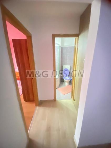 Apartament cu 4 camere decomandat în Complex Studențesc