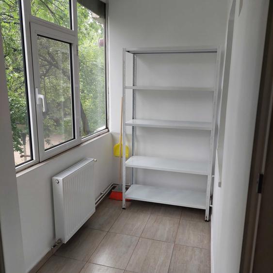 Garsonieră decomandată în Nicolina