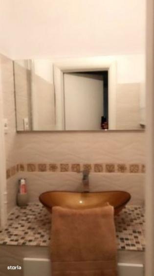 Apartament cu 3 camere decomandat în Tineretului