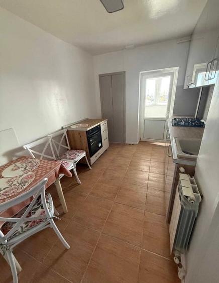 Inchiriez | Apartament 3 camere decomandat | 100 mp | terasă cu vedere la mare | - 5