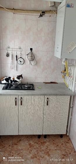 Apartament cu 2 camere decomandat în Far