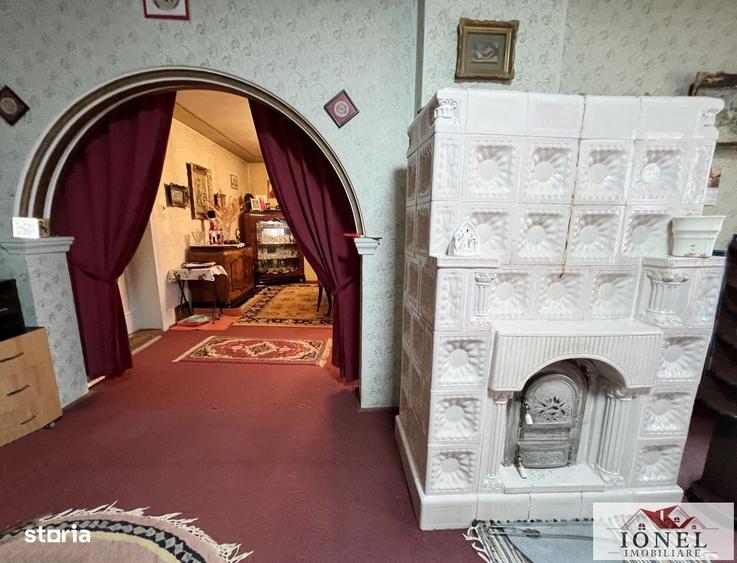 Casă cu 4 camere cu Teren 936 Mp în Abrud