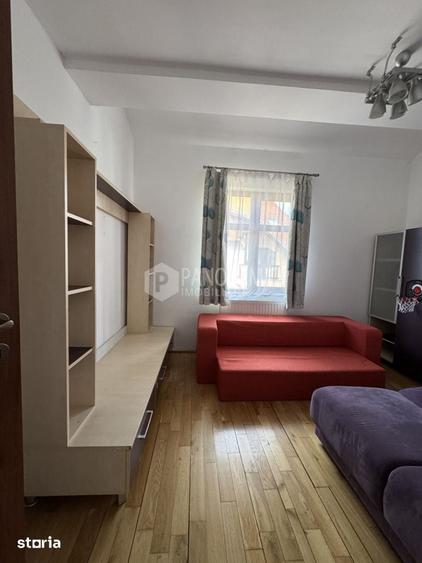 Apartament cu 4 camere semidecomandat în Baciu
