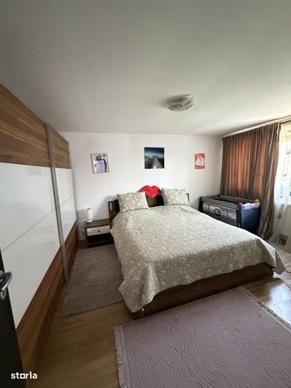 Casă cu 4 camere cu Teren 200 Mp în Central