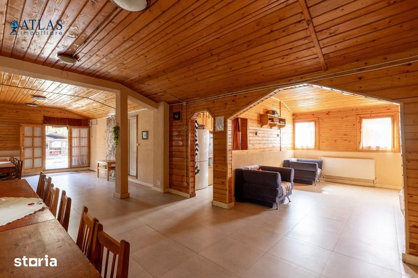Casă cu 9 camere cu Teren 2600 Mp în Brăduț
