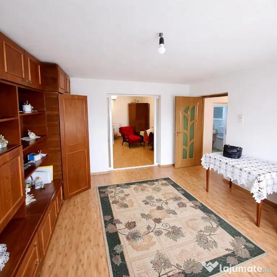 Casă cu 4 camere cu Teren 209 Mp în Central