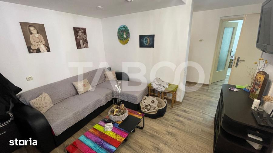 Casa 4 camere de vanzare in Lazaret cu garaj demisol generos mansarda - 2