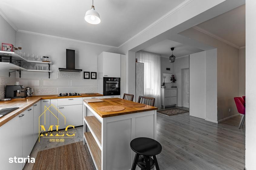 Casă cu 5 camere cu Teren 300 Mp în Crevedia