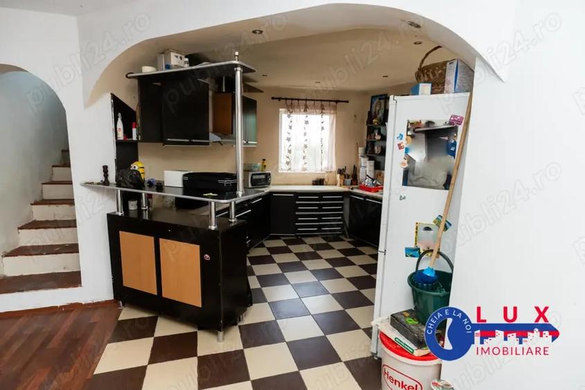 Casă cu 4 camere cu Teren 326 Mp în Somova