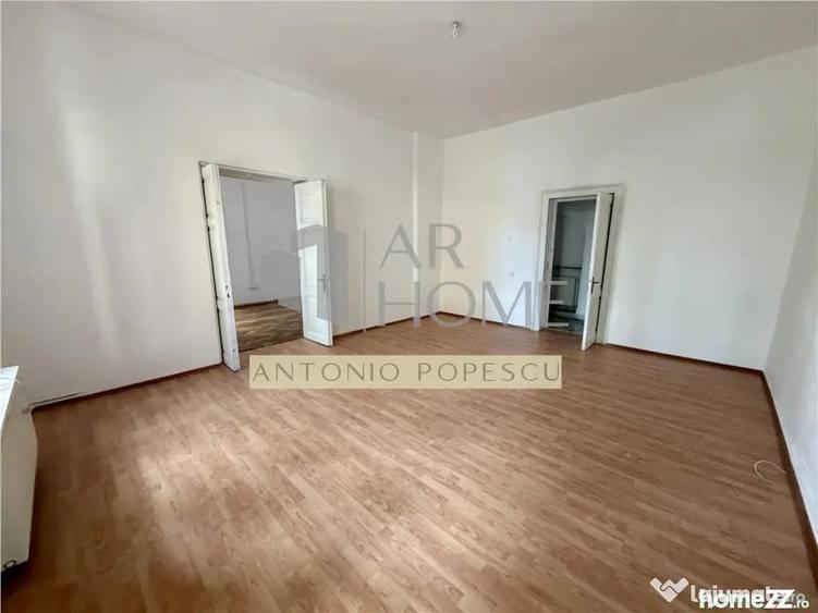 Casă cu 4 camere cu Teren 605 Mp în Central