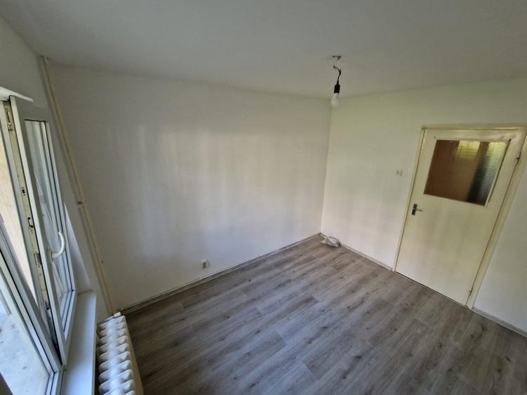 Apartament cu 3 camere decomandat, mobilat în Mănăștur