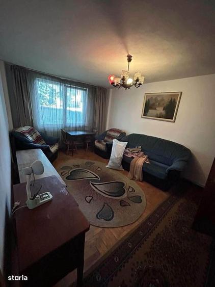 Apartament cu 3 camere decomandat în Ultracentral