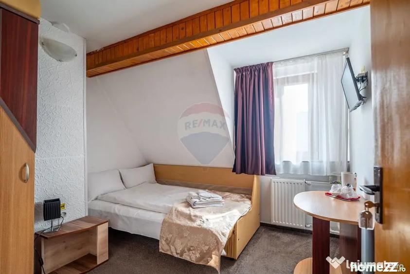 Apartament cu 4 camere decomandat în Valea Alba