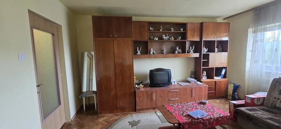 Vand apartament 2 camere - 8
