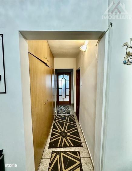 Apartament cu 3 camere decomandat în Canta