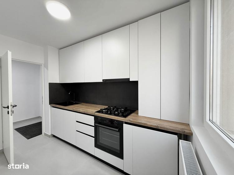 Apartament cu 3 camere semidecomandat în Drumul Taberei