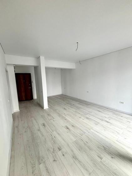 Garsonieră decomandată, mobilată în Nord