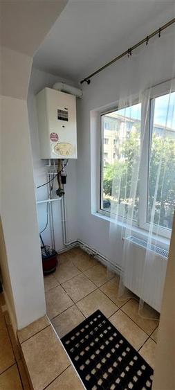Apartament cu 2 camere decomandat în Torontalului