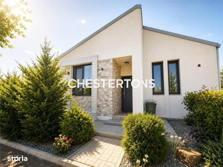 Casă cu 4 camere în Ostratu