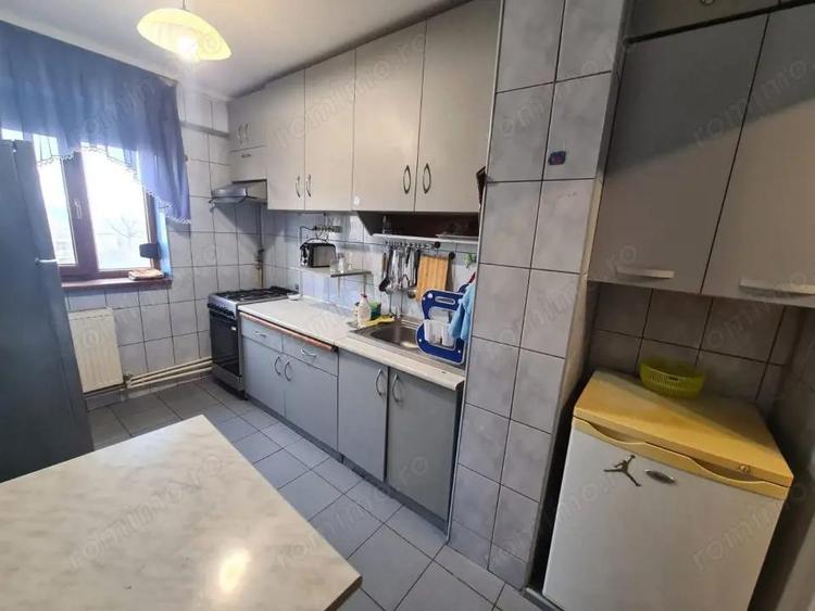 Apartament cu 2 camere decomandat, mobilat în Tomis Nord