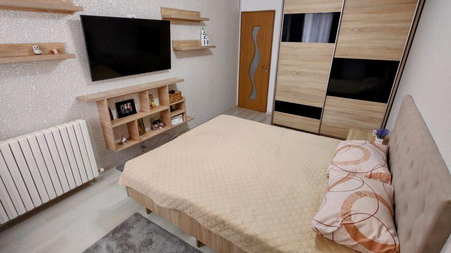 Apartament cu 2 camere decomandat în Olimp