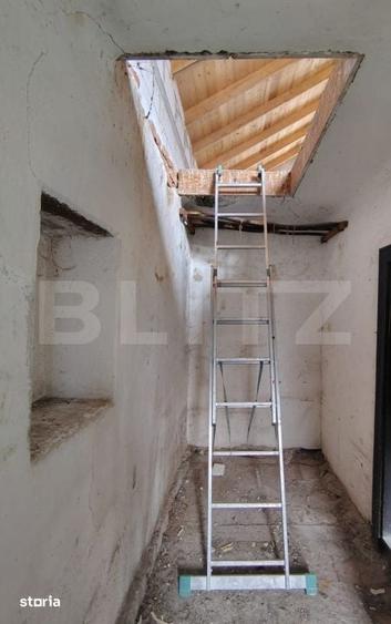 Casă cu 4 camere cu Teren 1360 Mp în Așchileu