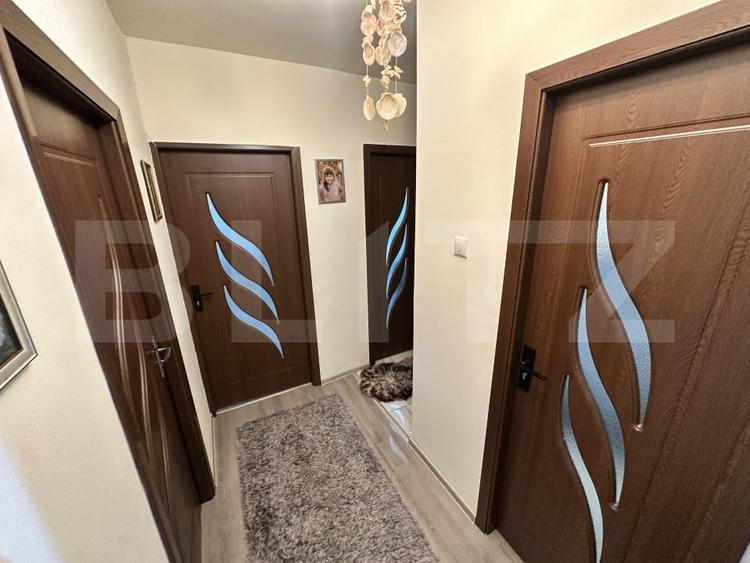 Apartament cu 3 camere decomandat, mobilat în Orăștie
