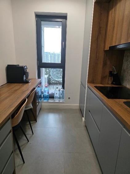 Apartament cu 2 camere decomandat, mobilat în Central