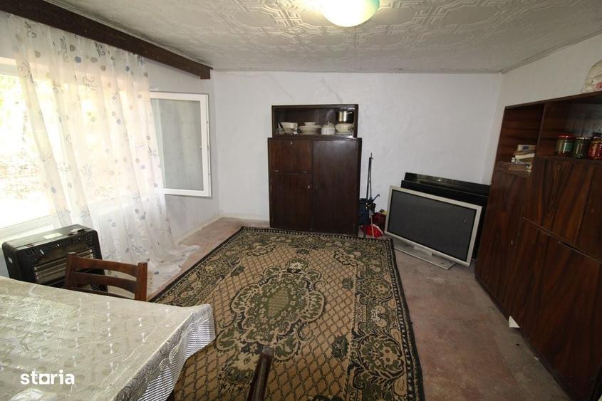 Casă cu 3 camere în Măceu