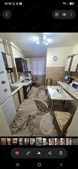 Apartament cu 3 camere decomandat în Cermei