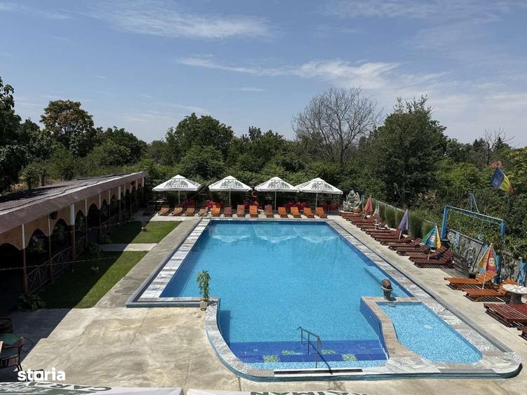 De vanzare - Proprietate cu Piscina, Teren generos si Cladire moderna - 4