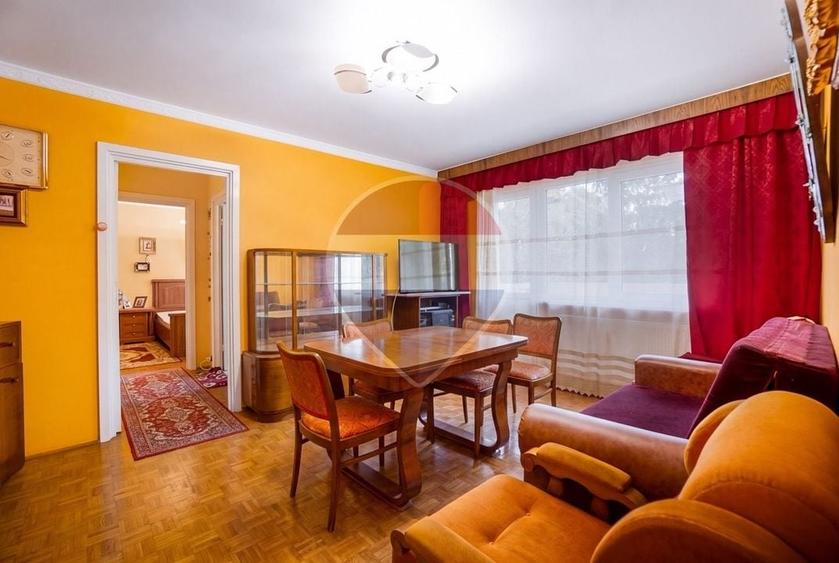 Apartament cu 3 camere semidecomandat în Gemenii