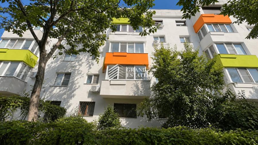 Apartament cu 3 camere decomandat, mobilat în Aviației