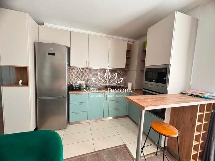 Apartament cu 3 camere decomandat, mobilat în Take Ionescu