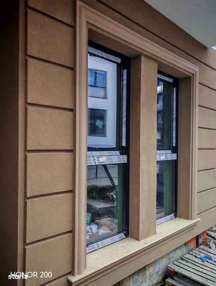 Casă cu 4 camere cu Teren 200 Mp în Titan