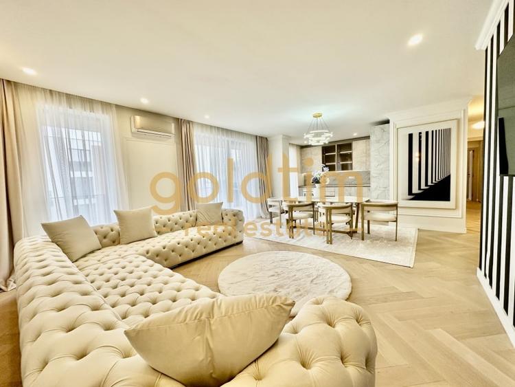 Apartament cu 4 camere decomandat, mobilat în Iancu Nicolae