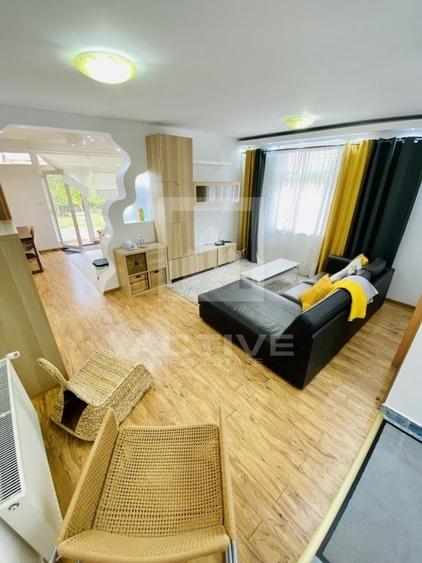 Duplex cu 5 camere cu Canalizare în Bună Ziua