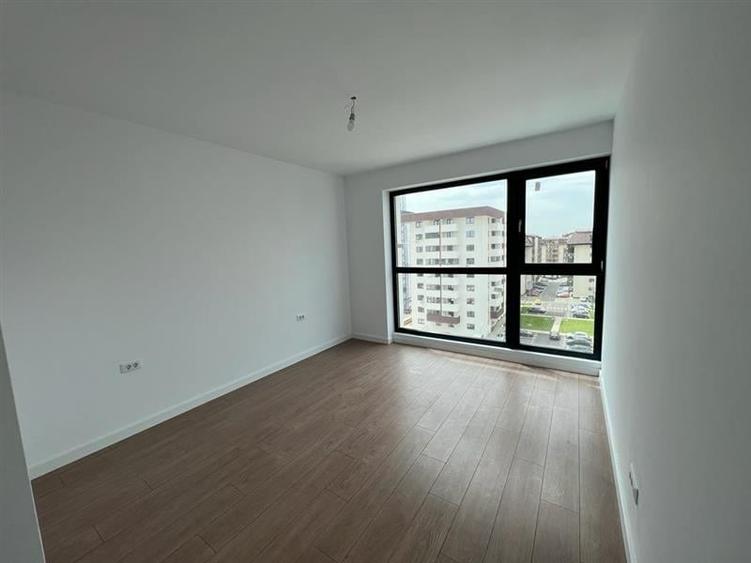 Apartament cu 2 camere decomandat în Rahova