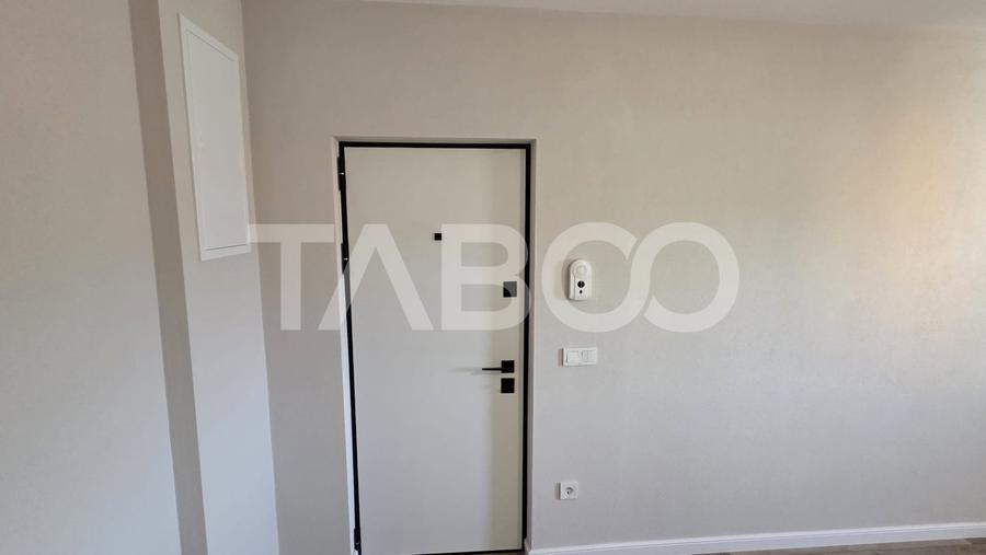 Apartament cu 3 camere decomandat în Sebeș