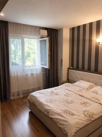 Apartament cu 2 camere semidecomandat, mobilat în 13 Septembrie