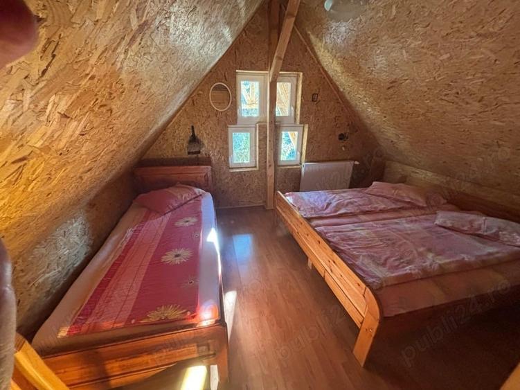 Casă cu 6 camere cu Teren 250 Mp în Central