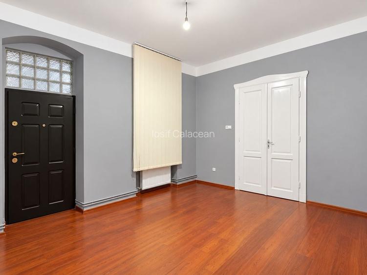 Apartament 2 camere Central de vanzare