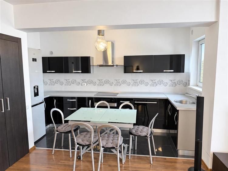 Apartament cu 2 camere semidecomandat, mobilat în Hipodrom 3