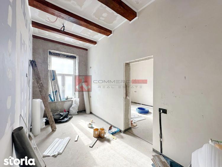 Spațiu comercial, de 490 mp, în Centrul Istoric