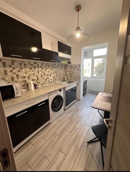 Apartament cu 2 camere semidecomandat, mobilat în Gara