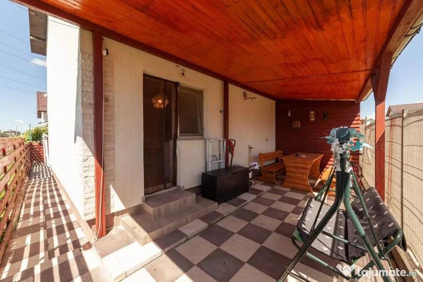 Casă cu 3 camere cu Teren 146 Mp în Moșoaia