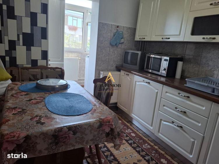 Apartament cu 2 camere decomandat în Mihai Bravu