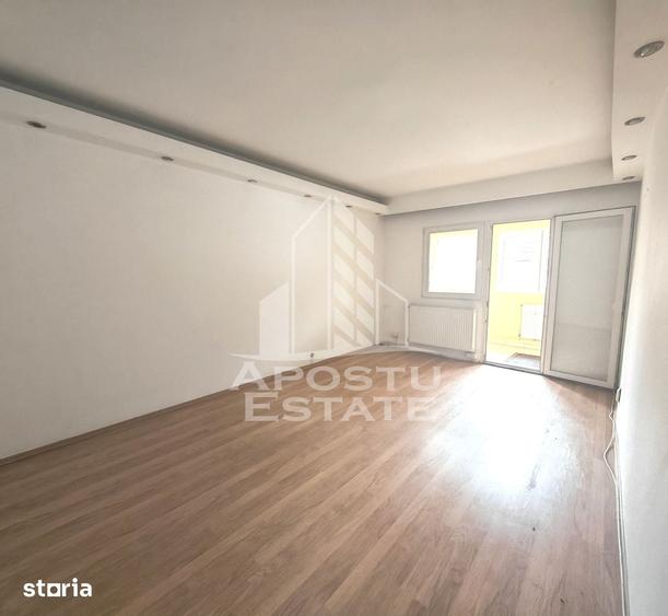 Apartament cu 2 camere decomandat în Circumvalațiunii