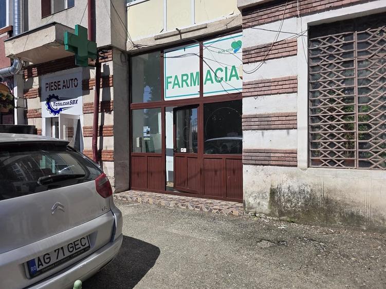 Spațiu comercial, de 63 mp, în Leordeni