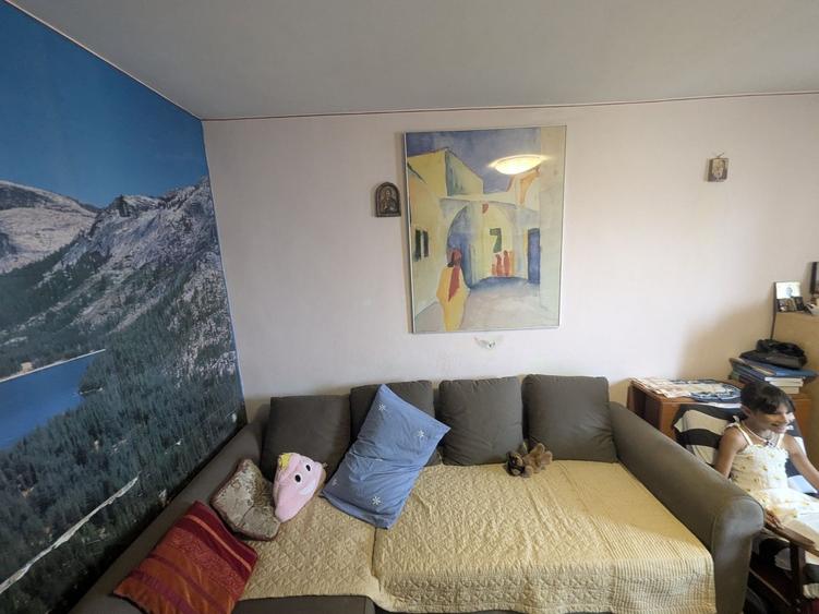Apartament cu 2 camere decomandat în Lacul Tei